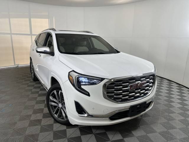 2019 GMC Terrain Denali AWD photo