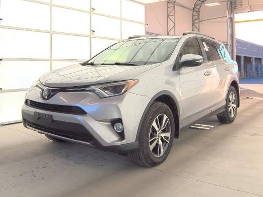 2018 Toyota RAV4 XLE AWD photo