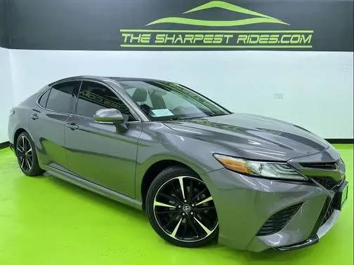 2018 Toyota Camry XSE V6 FWD photo