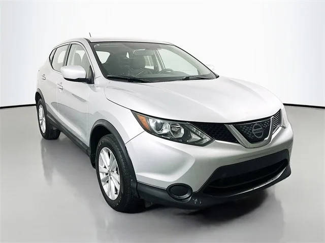 2018 Nissan Rogue Sport S FWD photo