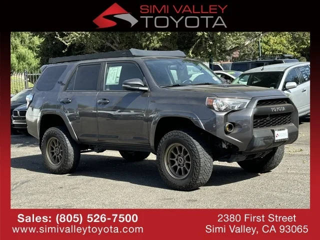 2018 Toyota 4Runner TRD Off Road Premium 4WD photo