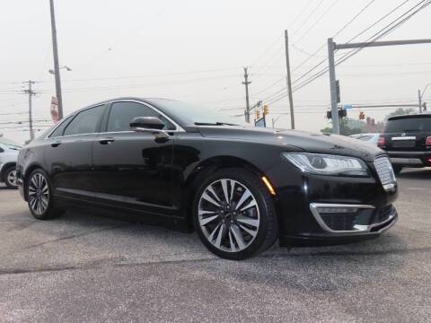 2018 Lincoln MKZ Reserve AWD photo