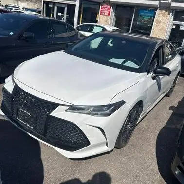 2019 Toyota Avalon Touring FWD photo