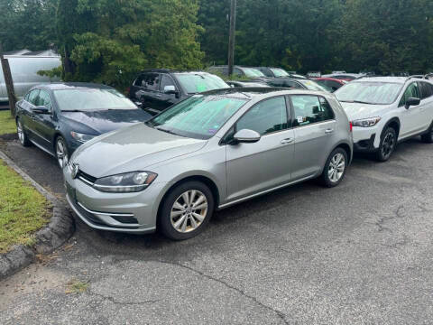 2018 Volkswagen Golf SE FWD photo