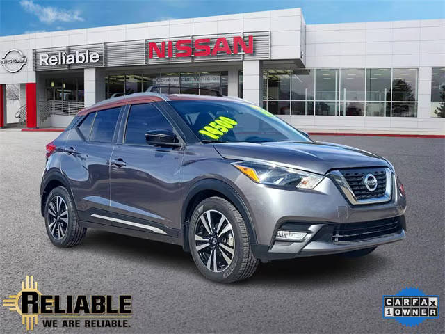 2018 Nissan Kicks SR FWD photo