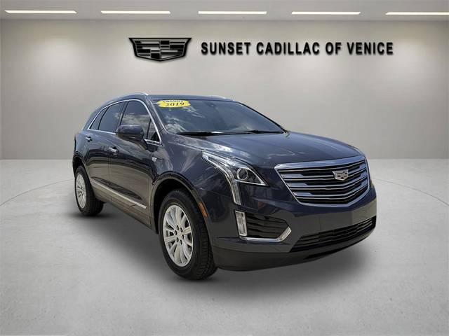 2019 Cadillac XT5 FWD FWD photo