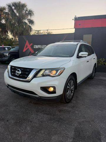 2018 Nissan Pathfinder SL FWD photo