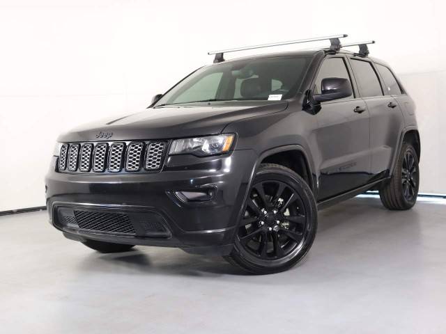 2018 Jeep Grand Cherokee Altitude 4WD photo