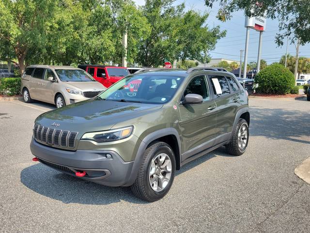 2019 Jeep Cherokee Trailhawk 4WD photo