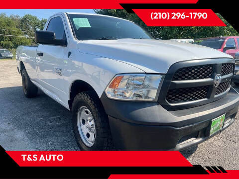 2018 Ram 1500 Tradesman 4WD photo