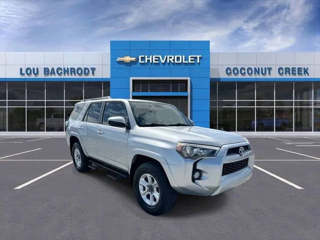 2018 Toyota 4Runner SR5 4WD photo