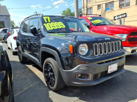 2017 Jeep Renegade Latitude 4WD photo