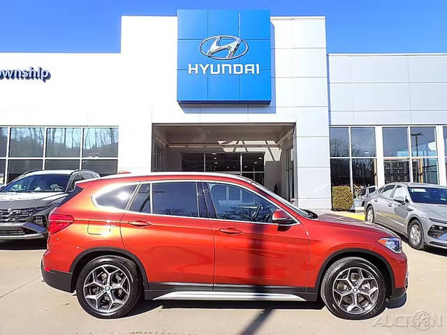 2018 BMW X1 xDrive28i AWD photo