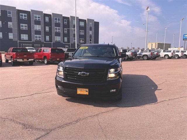 2019 Chevrolet Suburban Premier 4WD photo