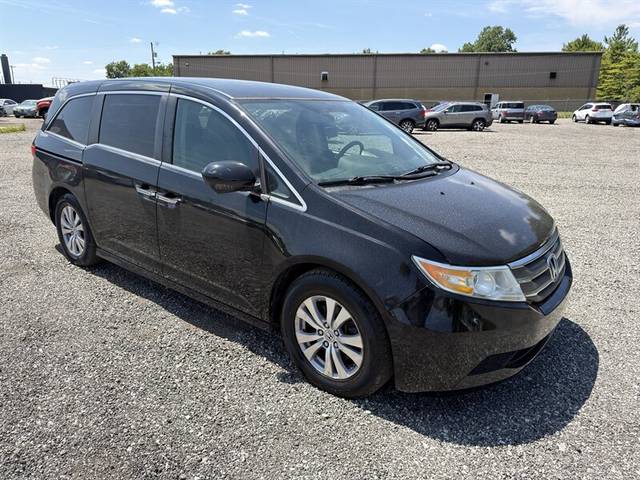 2017 Honda Odyssey SE FWD photo