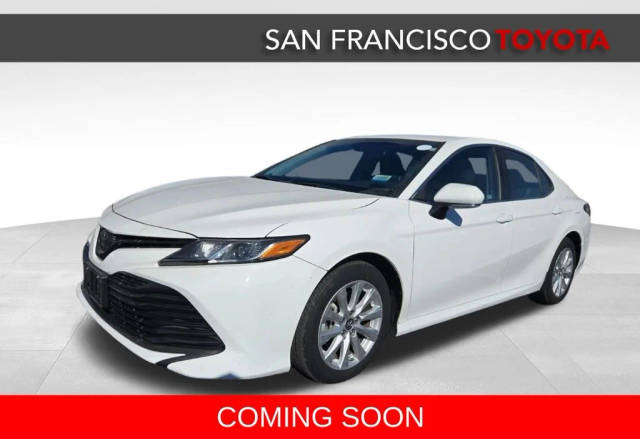 2018 Toyota Camry LE FWD photo