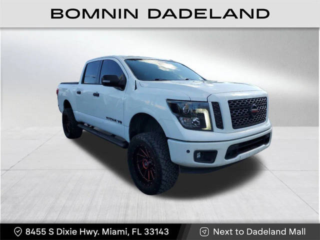 2018 Nissan Titan SV RWD photo
