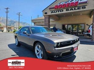 2017 Dodge Challenger R/T RWD photo