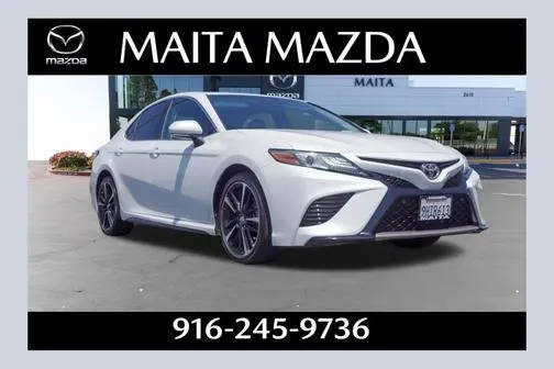 2018 Toyota Camry XSE FWD photo