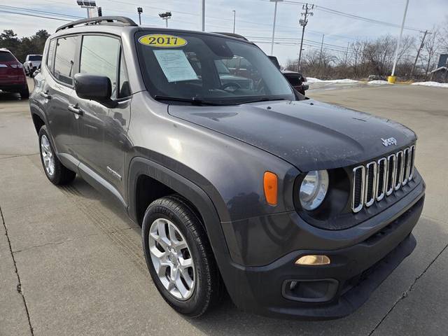 2017 Jeep Renegade Latitude 4WD photo