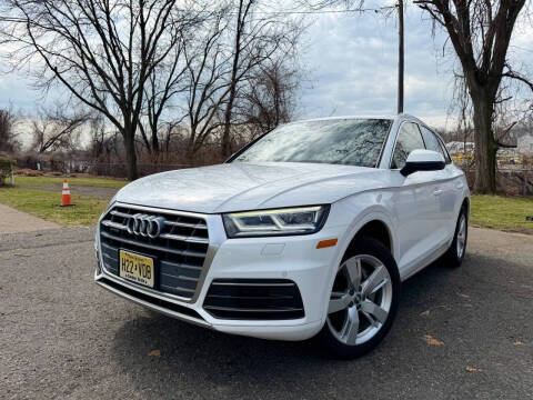 2018 Audi Q5 Tech Premium Plus AWD photo