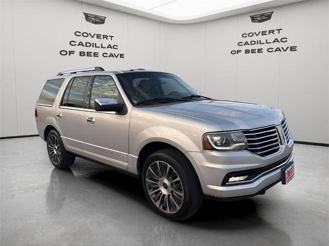 2015 Lincoln Navigator  RWD photo