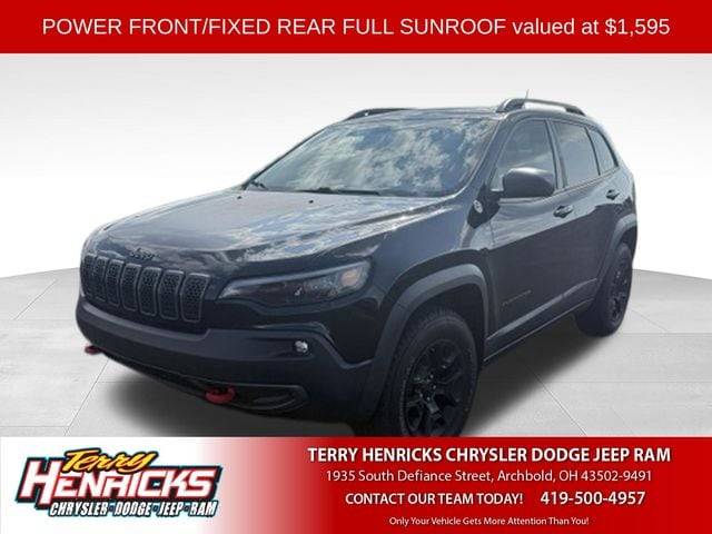 2019 Jeep Cherokee Trailhawk 4WD photo