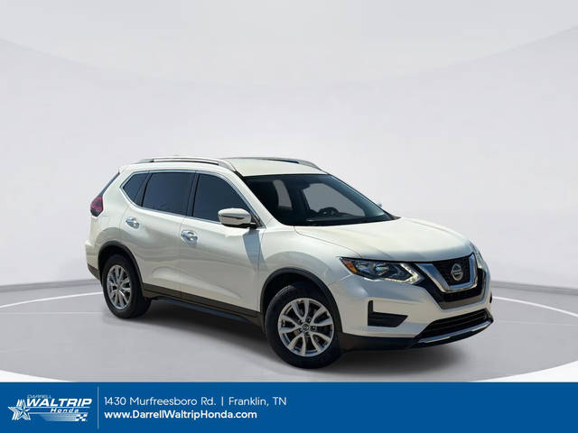 2018 Nissan Rogue SV FWD photo