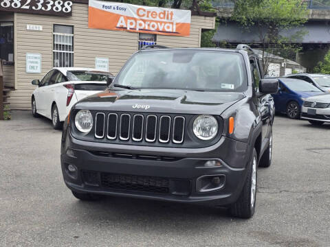 2018 Jeep Renegade Latitude 4WD photo