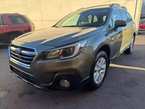 2019 Subaru Outback Premium AWD photo