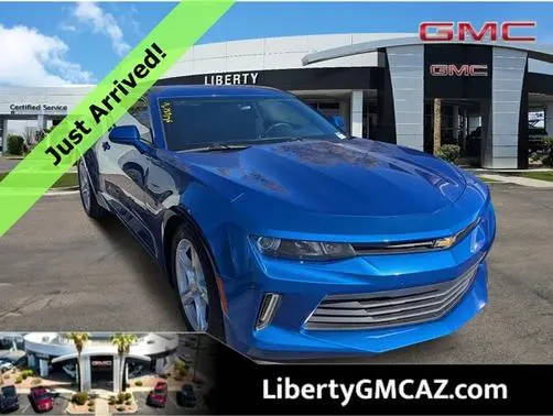 2018 Chevrolet Camaro 1LT RWD photo