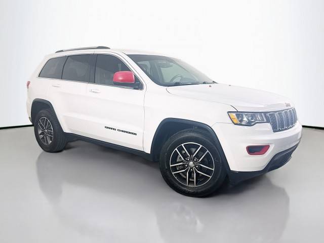 2018 Jeep Grand Cherokee Laredo E RWD photo