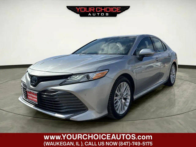 2018 Toyota Camry Hybrid XLE FWD photo