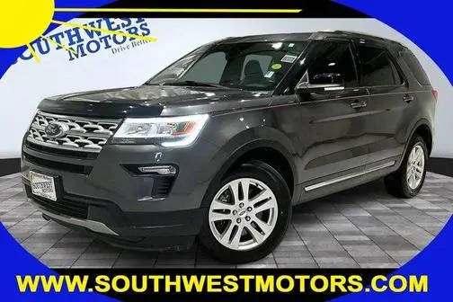 2018 Ford Explorer XLT 4WD photo