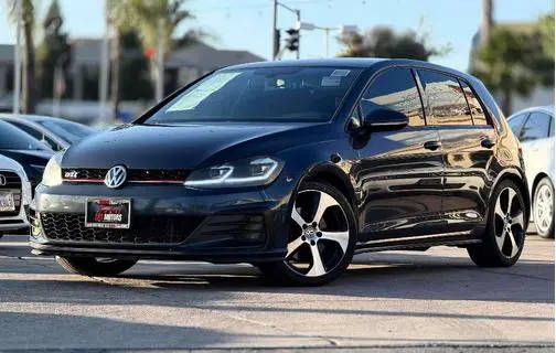 2018 Volkswagen Golf GTI S FWD photo