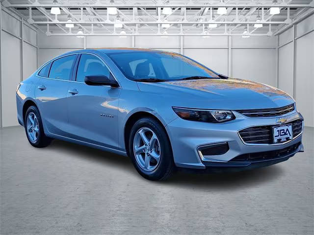 2018 Chevrolet Malibu LS FWD photo