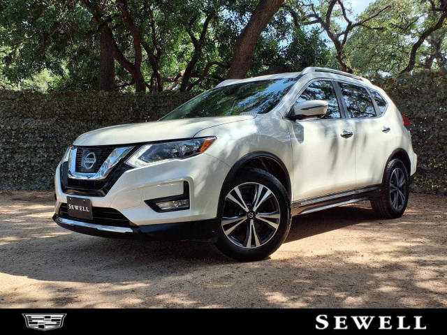 2017 Nissan Rogue SL FWD photo