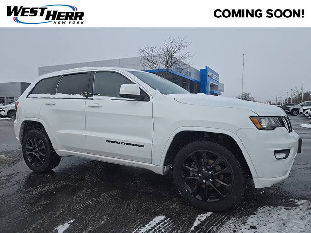 2018 Jeep Grand Cherokee Altitude 4WD photo