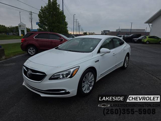 2019 Buick LaCrosse Essence FWD photo