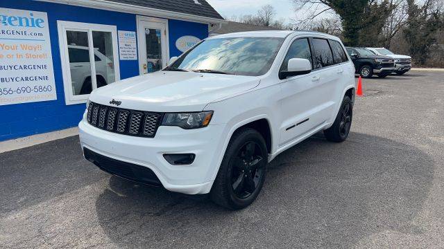 2018 Jeep Grand Cherokee Altitude 4WD photo