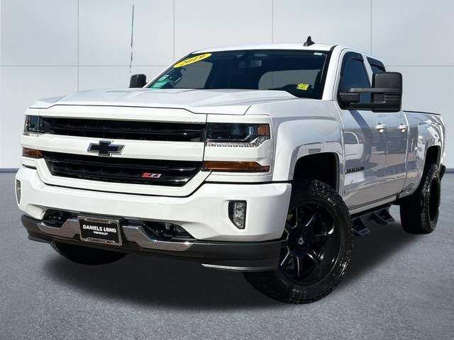 2019 Chevrolet Silverado 1500 LT 4WD photo