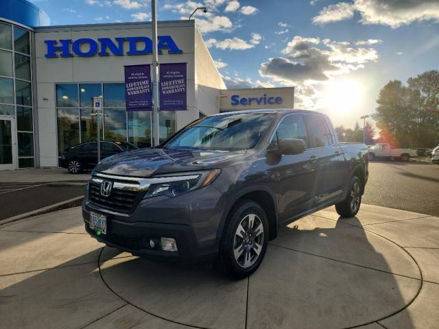 2019 Honda Ridgeline RTL-T AWD photo