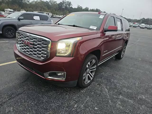 2019 GMC Yukon XL Denali 4WD photo