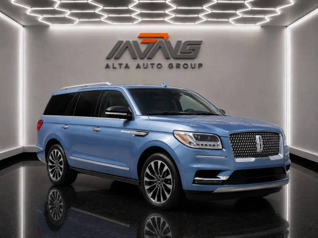 2018 Lincoln Navigator Select RWD photo