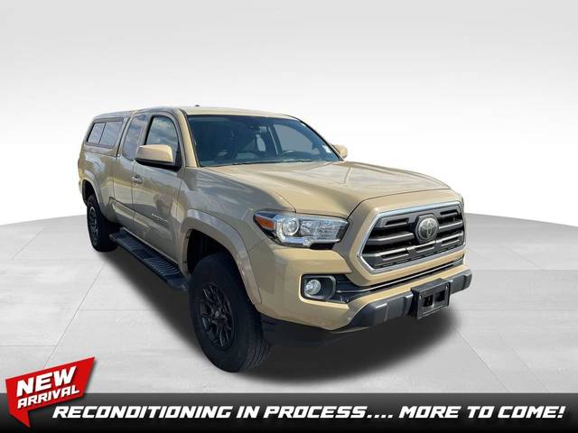 2018 Toyota Tacoma SR5 4WD photo