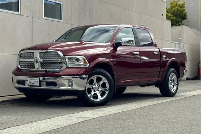 2018 Ram 1500 Laramie 4WD photo