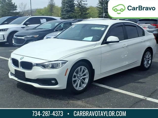 2018 BMW 3 Series 320i xDrive AWD photo