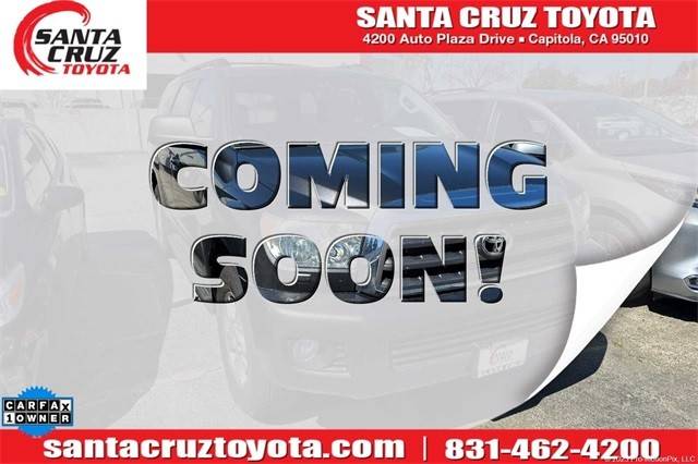 2017 Toyota Sequoia SR5 RWD photo