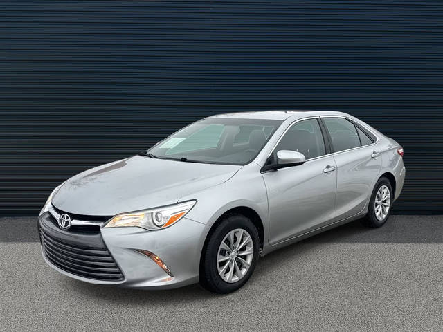 2017 Toyota Camry LE FWD photo