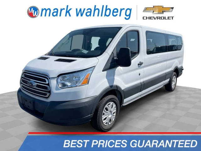 2018 Ford Transit Passenger Wagon  RWD photo